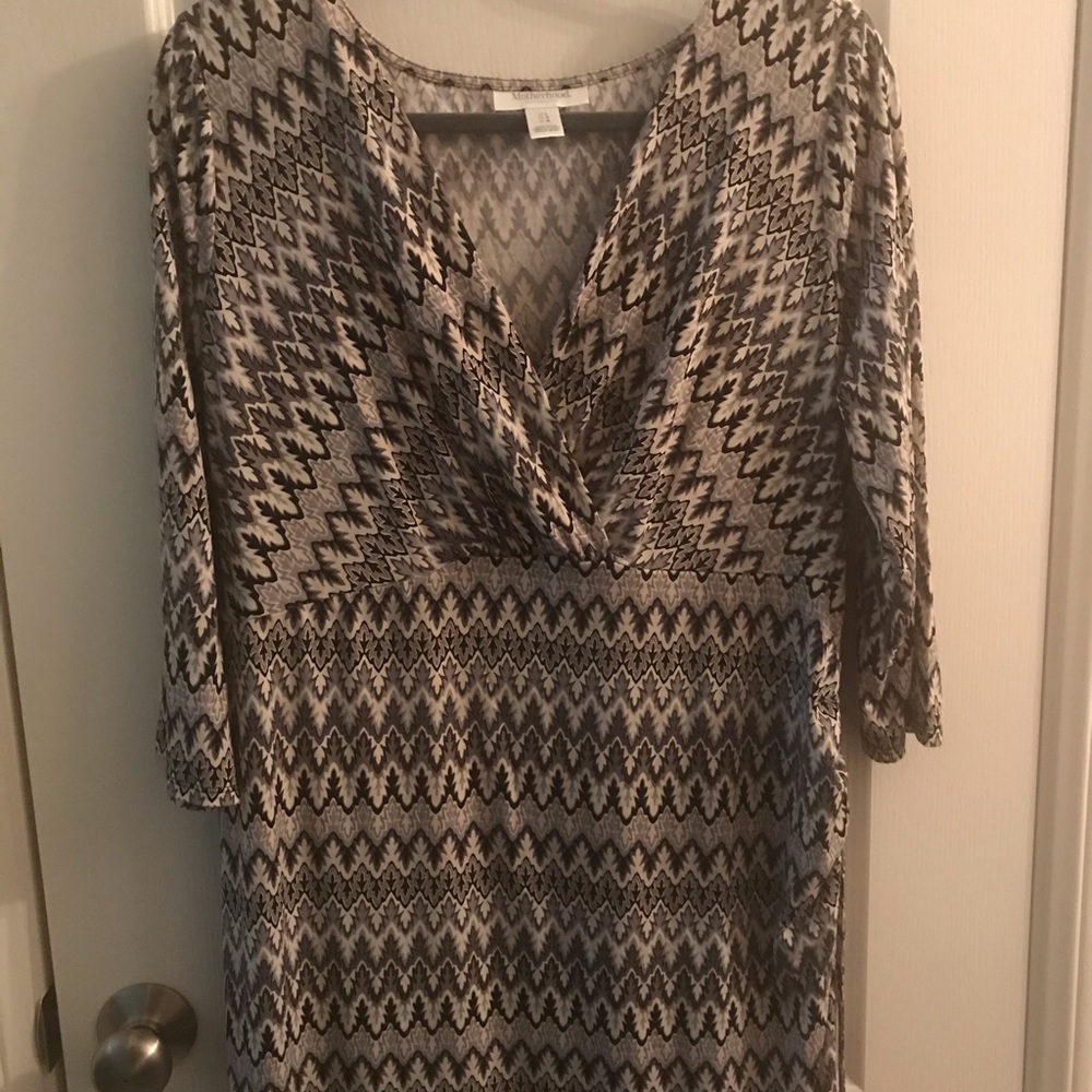 Maternity dress 3/4 length sleeves!